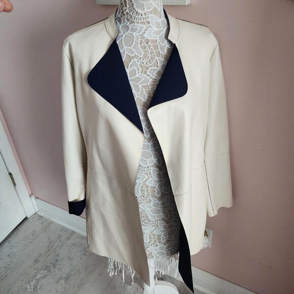 LKNW ST JOHN Nautical Alabaster Navy Reversible Leather Long Jacket Size 2 $2495 - Picture 9 of 9